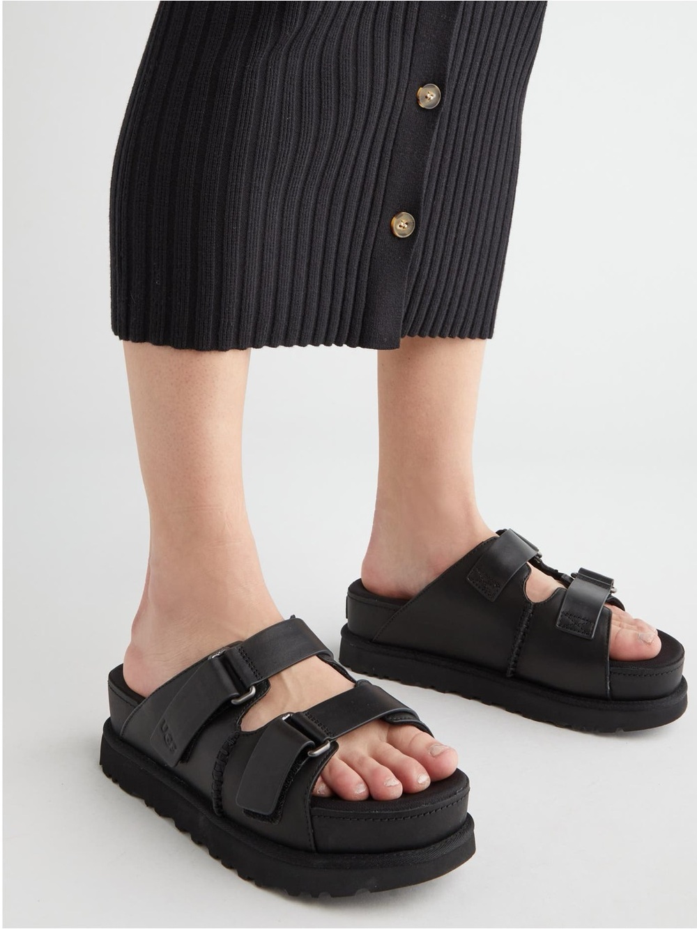 UGG women’s size 9.5 golden star platform slide sandal black hook & loop straps